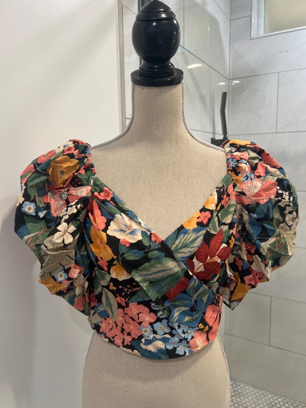 Zara Black Floral Puff-Sleeve Cropped Wrap Top